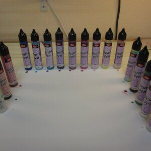 Set of 17 Viva Decor Pearl Pens Glitter Liner